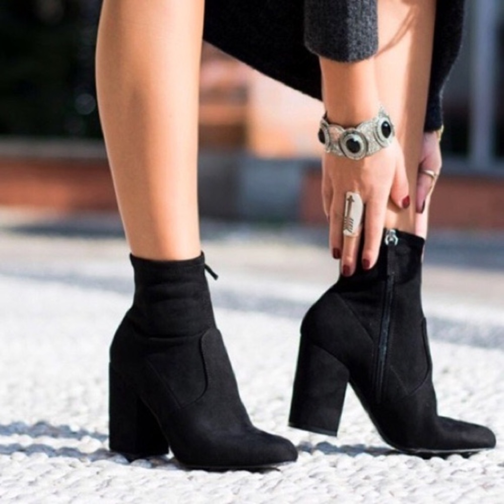 Steve Madden Gaze Black Suede Heeled Booties